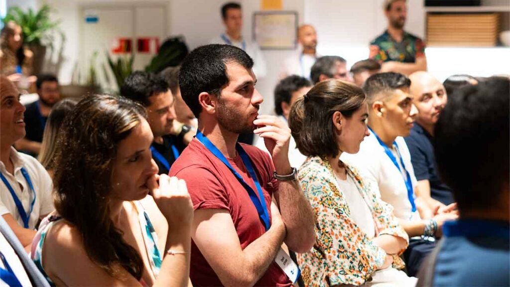 El consultor ayuda a empresas y marcas personales a reforzar su presencia digital combinando posicionamiento, vídeo y análisis técnico